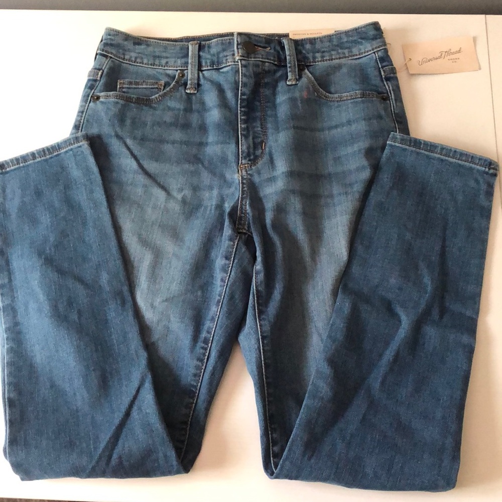Skinny jeans
